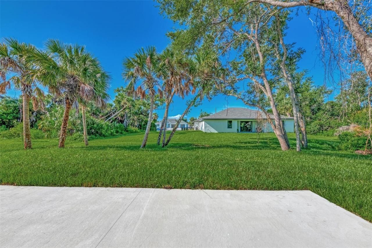 3847 E Price Boulevard, North Port, FL 34288 Photo
