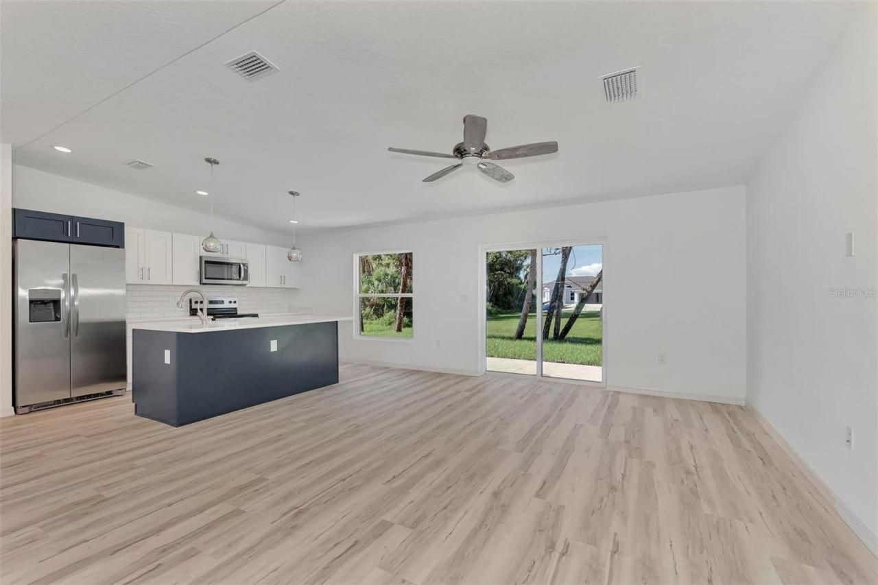 3847 E Price Boulevard, North Port, FL 34288 Photo