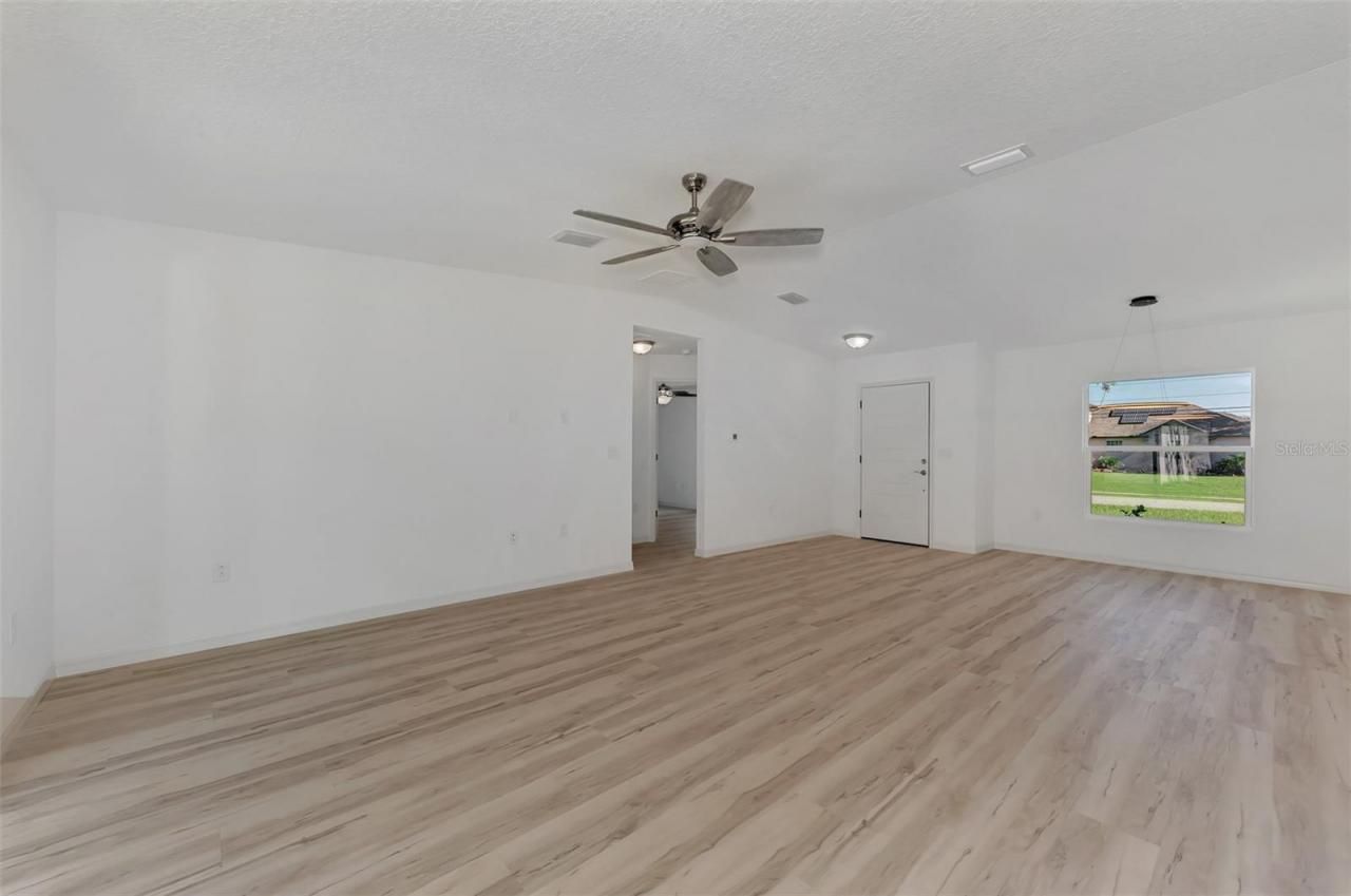 3847 E Price Boulevard, North Port, FL 34288 Photo