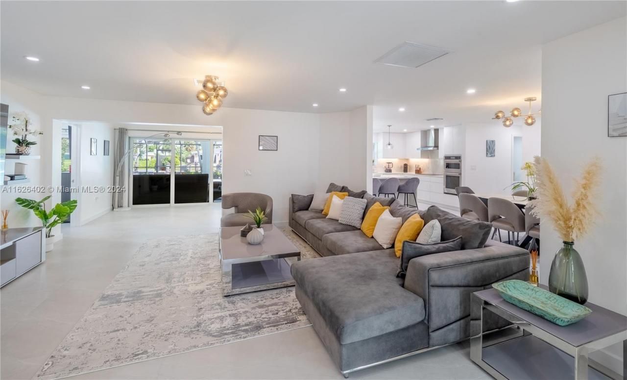 1575 Osprey Ave, Naples, FL 34102 Photo