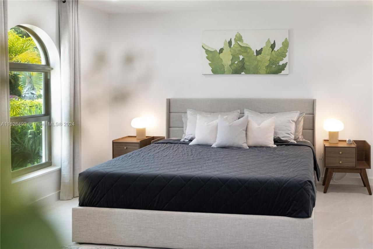 1575 Osprey Ave, Naples, FL 34102 Photo