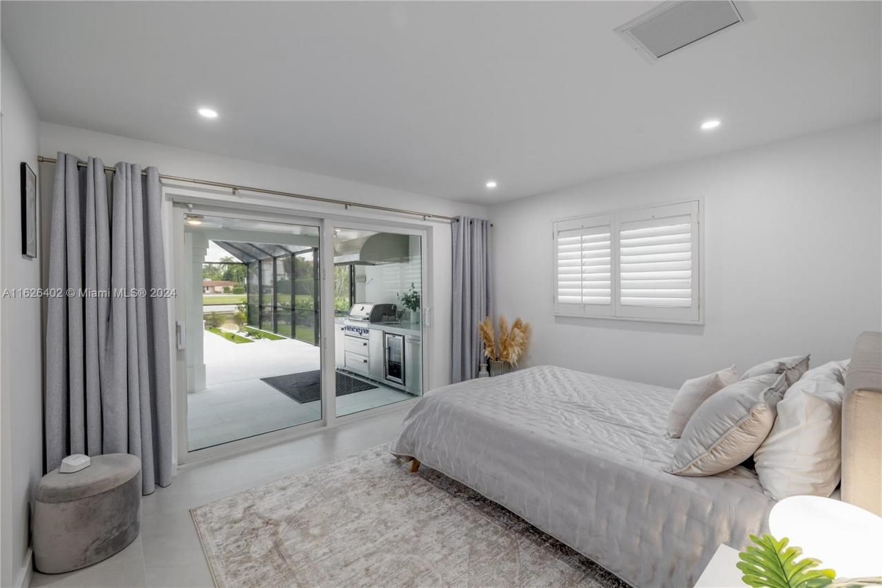 1575 Osprey Ave, Naples, FL 34102 Photo