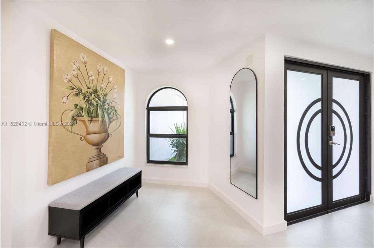 1575 Osprey Ave, Naples, FL 34102 Photo