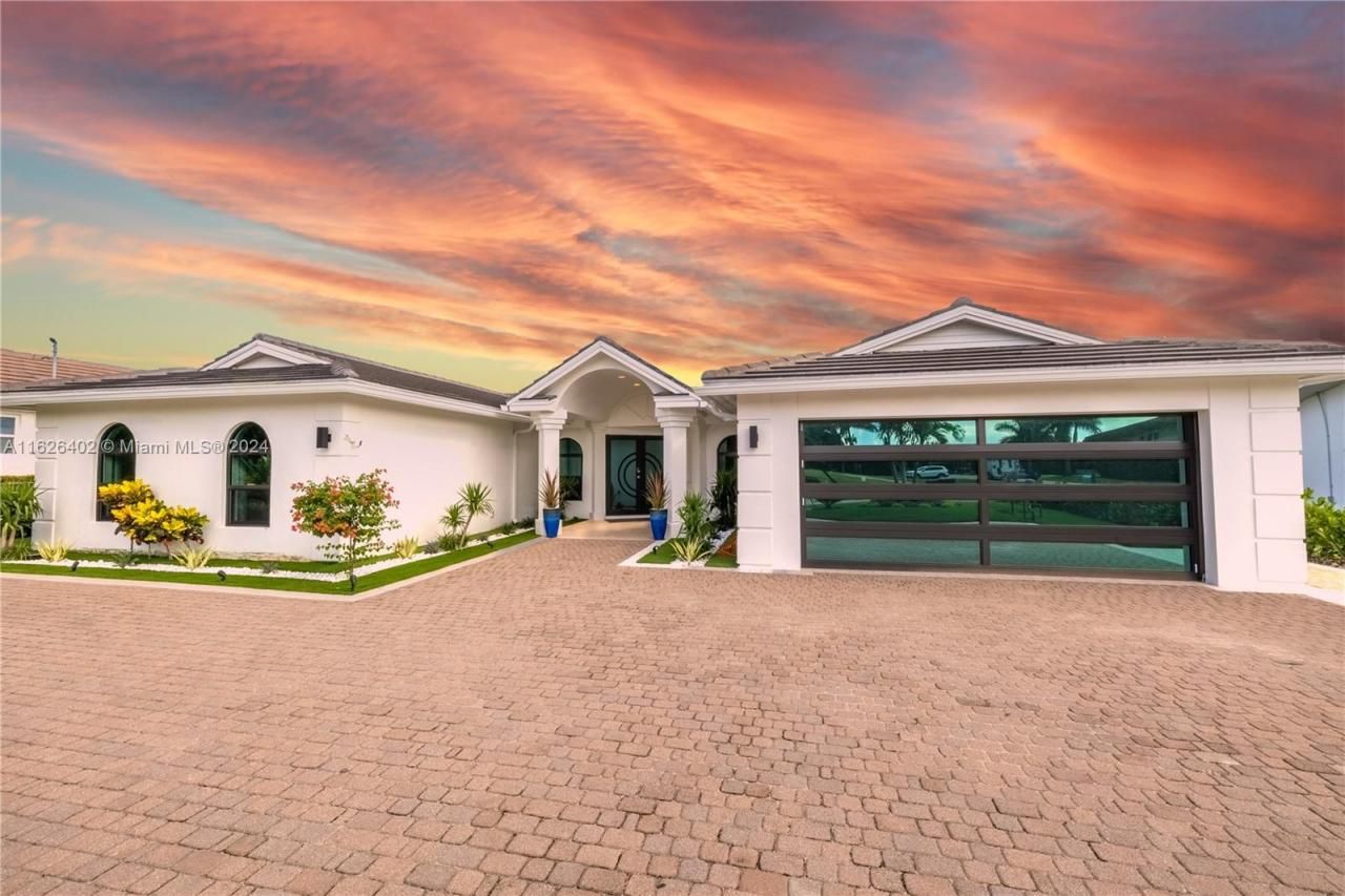 1575 Osprey Ave, Naples, FL 34102 Photo