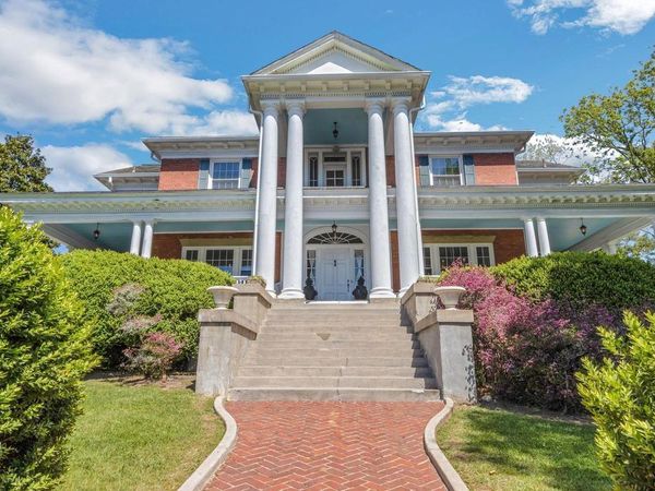 1100 MCCORMICK BLVD, CLIFTON FORGE, VA 24422