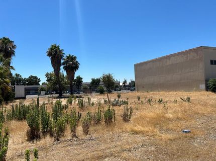 309 N Center St, Turlock, CA 95380 Photo