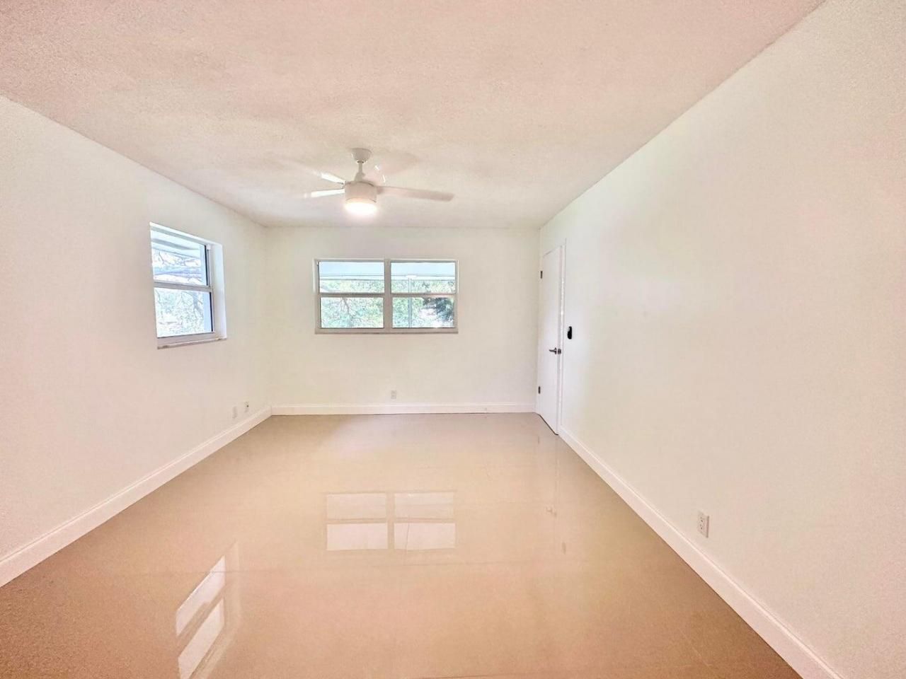 10193 N Military Drive, Unit 203, Palm Beach Gardens, FL 33410 Photo