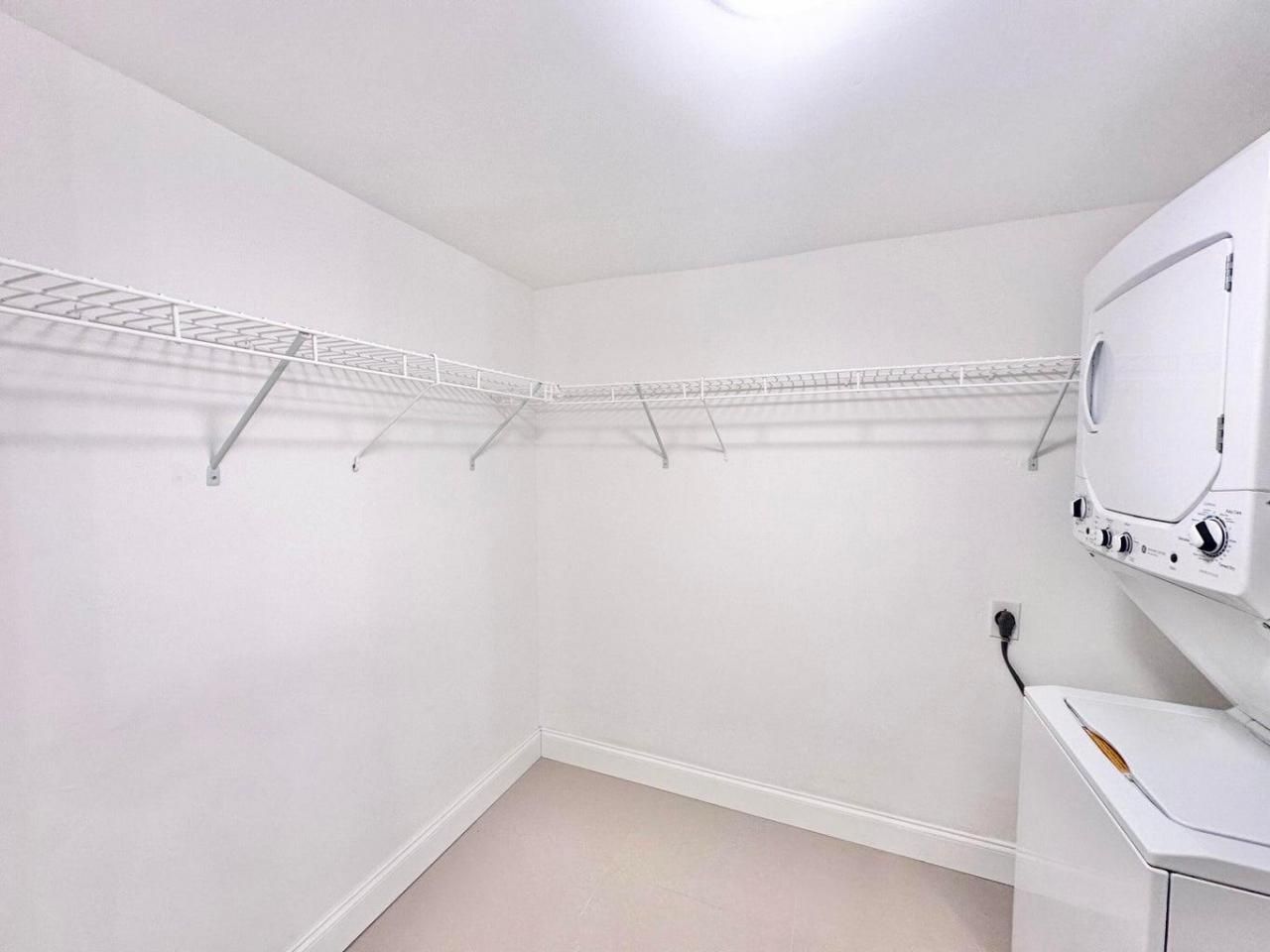 10193 N Military Drive, Unit 203, Palm Beach Gardens, FL 33410 Photo