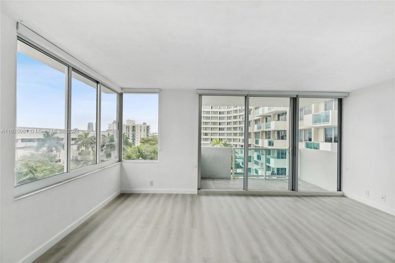 1200 West Ave, Unit 515, Miami Beach, FL 33139 Photo