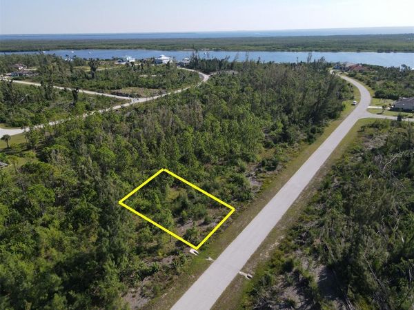 16042 LANKFORD COURT, PORT CHARLOTTE, FL 33981