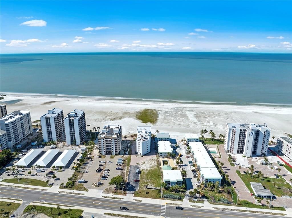 6530 Estero Blvd, Fort Myers Beach, FL 33931 Photo