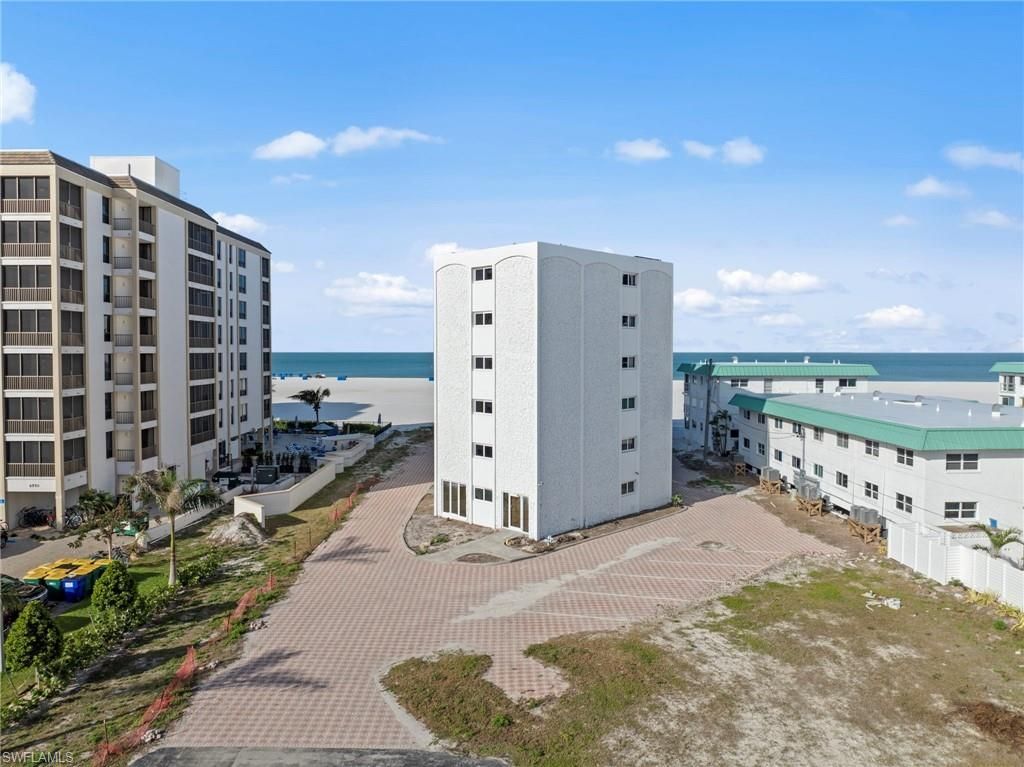6530 Estero Blvd, Fort Myers Beach, FL 33931 Photo