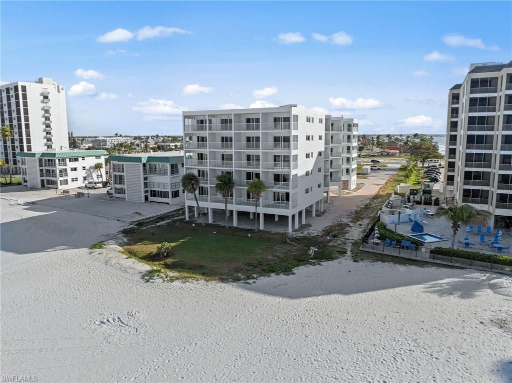 6530 Estero Blvd, Fort Myers Beach, FL 33931 Photo