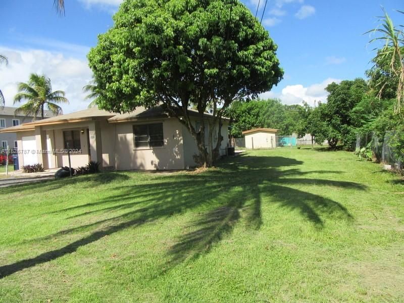24925 SW 134th Ct, Homestead, FL 33032 Photo