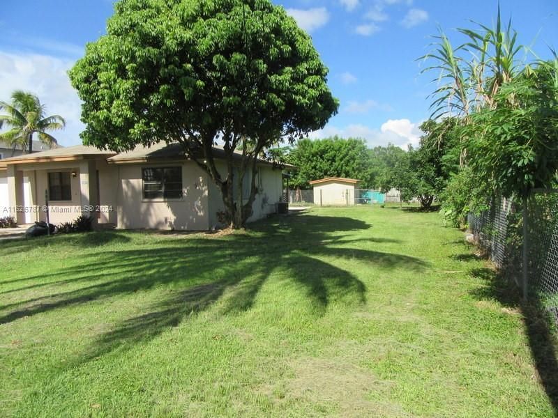 24925 SW 134th Ct, Homestead, FL 33032 Photo