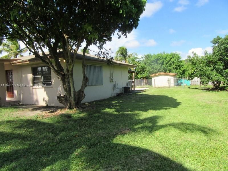 24925 SW 134th Ct, Homestead, FL 33032 Photo