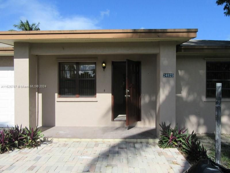 24925 SW 134th Ct, Homestead, FL 33032 Photo