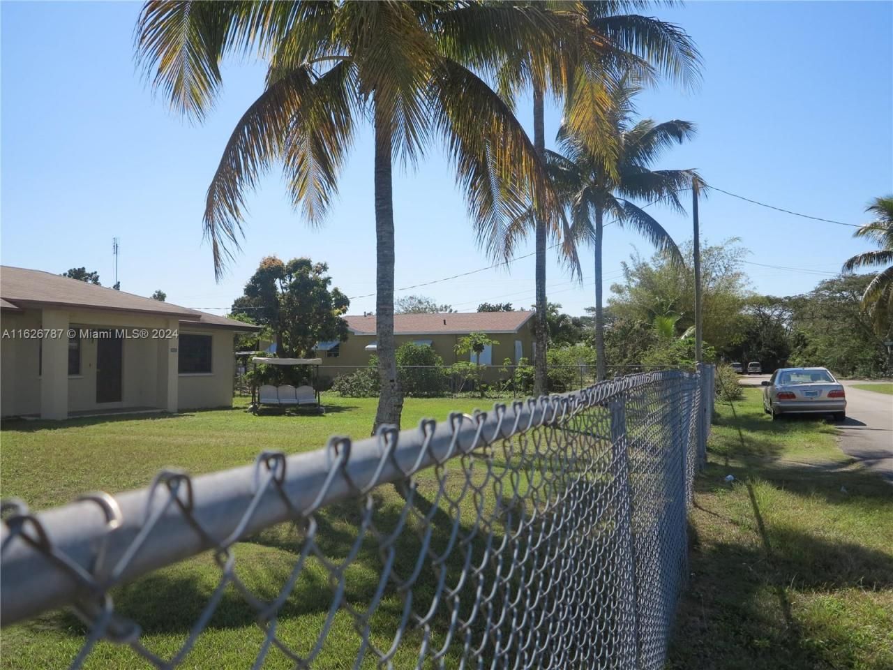 24925 SW 134th Ct, Homestead, FL 33032 Photo