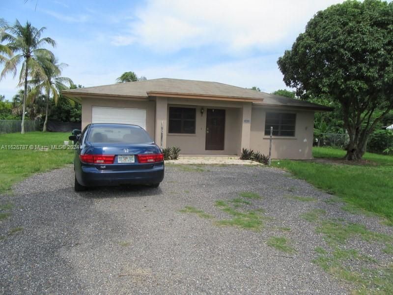 24925 SW 134th Ct, Homestead, FL 33032 Photo