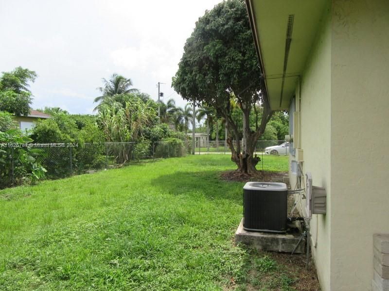 24925 SW 134th Ct, Homestead, FL 33032 Photo