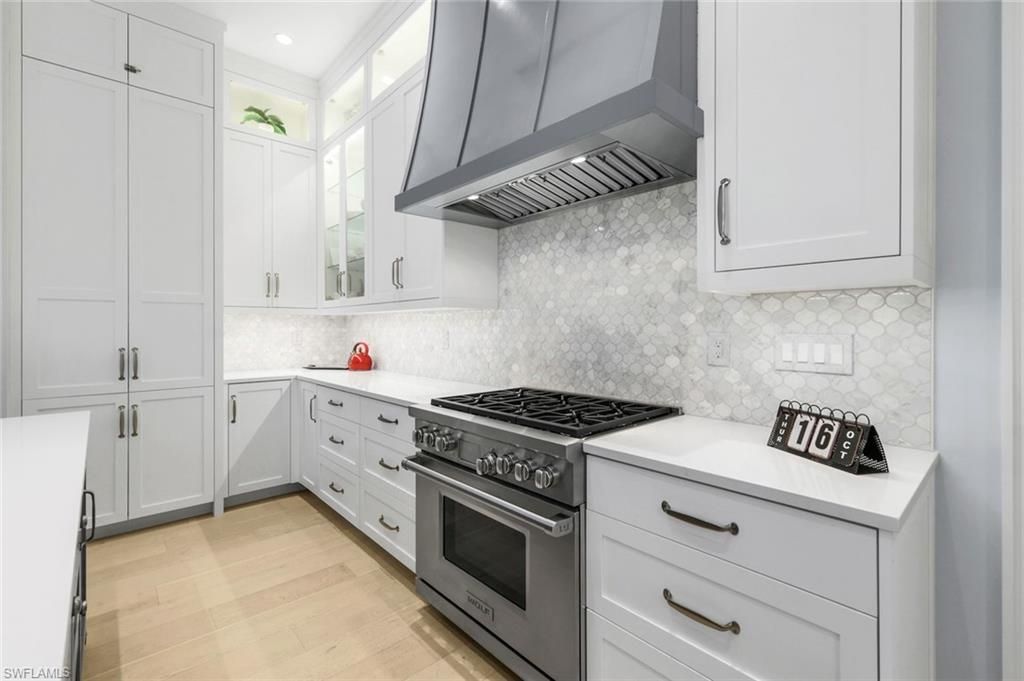 1463 2nd Ave S, Naples, FL 34102 Photo