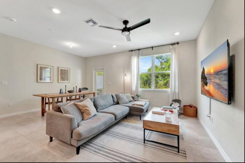 3247 Watercress Drive, Lauderdale Lakes, FL 33311 Photo