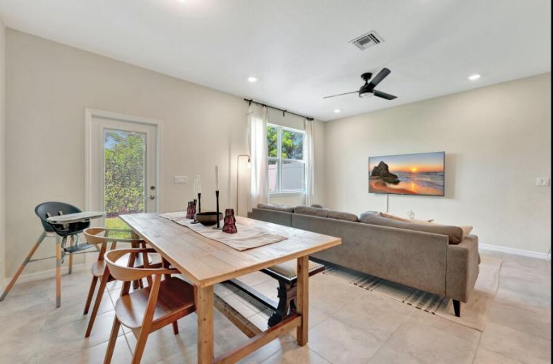 3247 Watercress Drive, Lauderdale Lakes, FL 33311 Photo