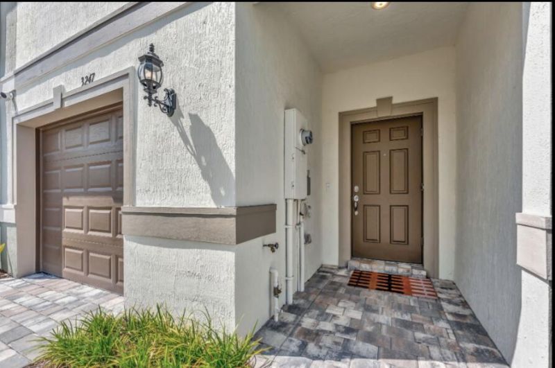 3247 Watercress Drive, Lauderdale Lakes, FL 33311 Photo