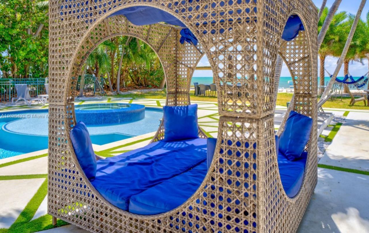 75761 Overseas Hwy, Islamorada, FL 33036 Photo