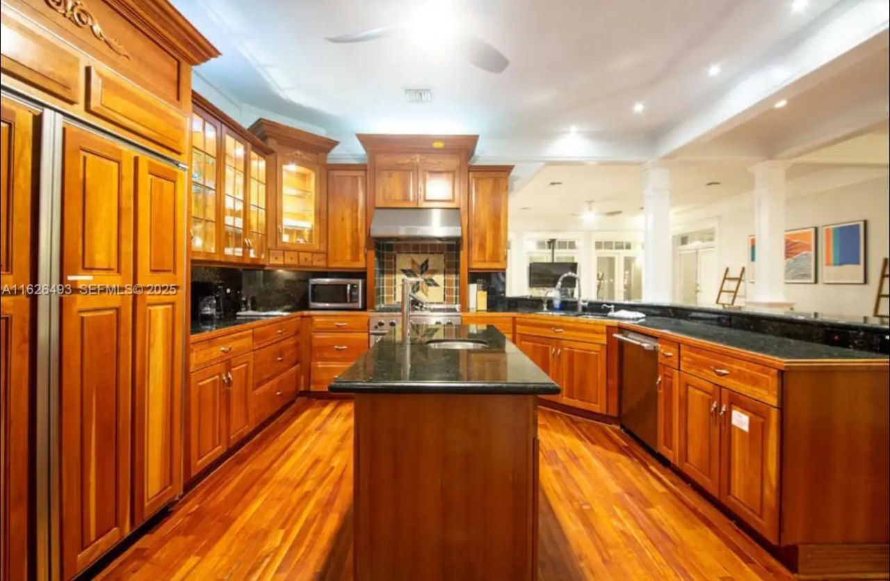 75761 Overseas Hwy, Islamorada, FL 33036 Photo