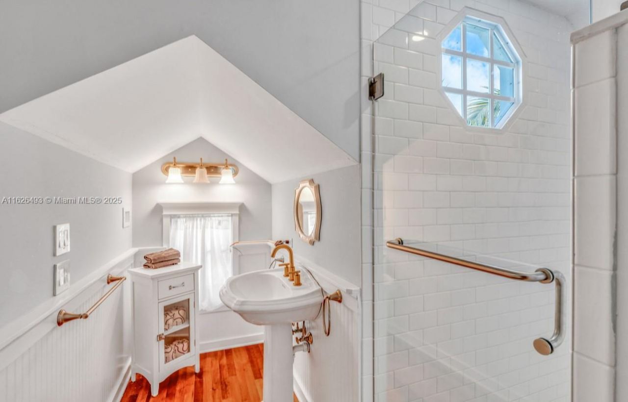 75761 Overseas Hwy, Islamorada, FL 33036 Photo