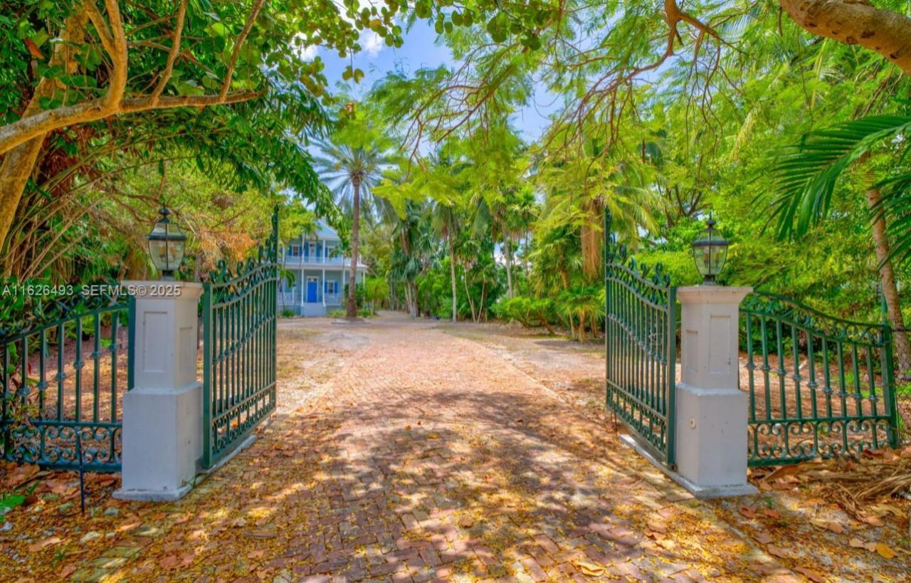 75761 Overseas Hwy, Islamorada, FL 33036 Photo