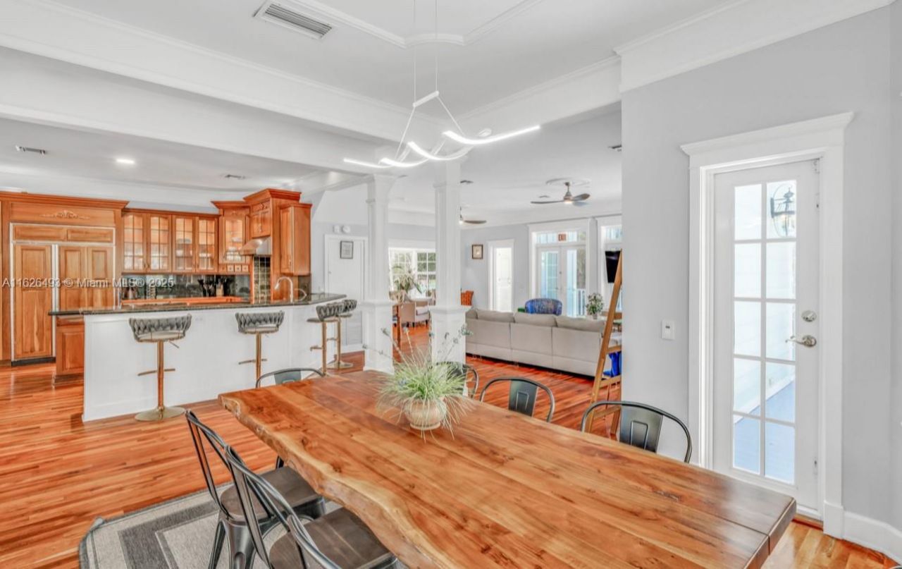 75761 Overseas Hwy, Islamorada, FL 33036 Photo