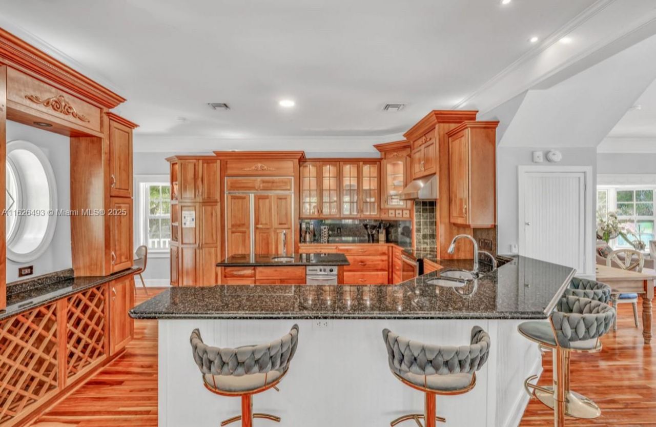 75761 Overseas Hwy, Islamorada, FL 33036 Photo