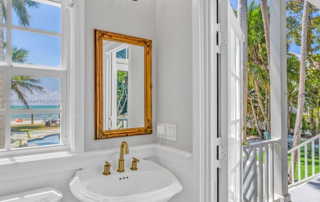 75761 Overseas Hwy, Islamorada, FL 33036 Photo