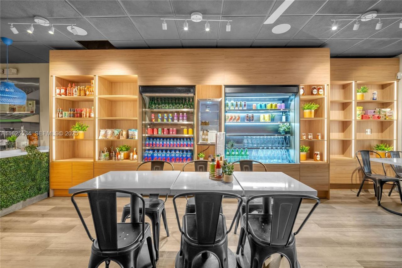 21316 Saint Andrews Blvd ( Restaurant For Sale ), Boca Raton, FL 33432 Photo