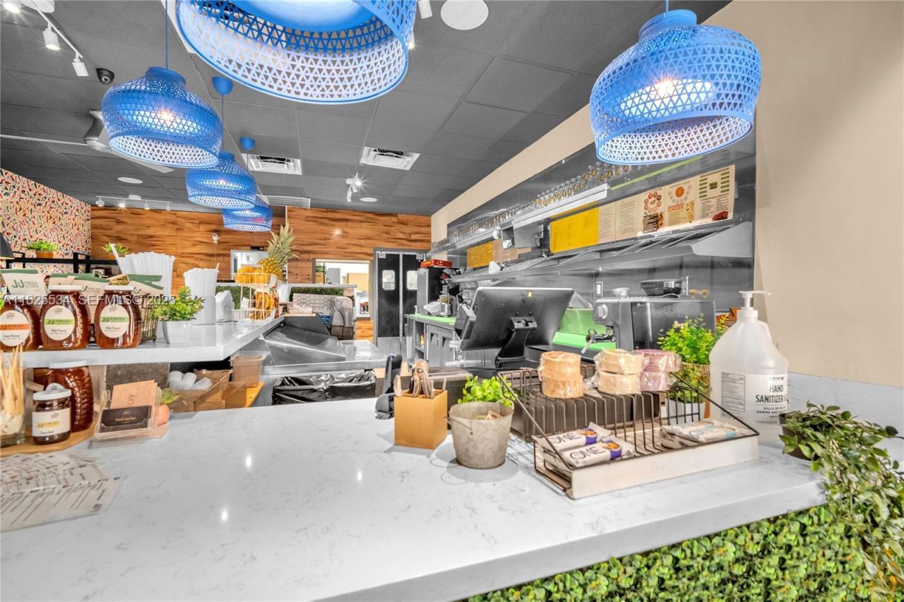 21316 Saint Andrews Blvd ( Restaurant For Sale ), Boca Raton, FL 33432 Photo