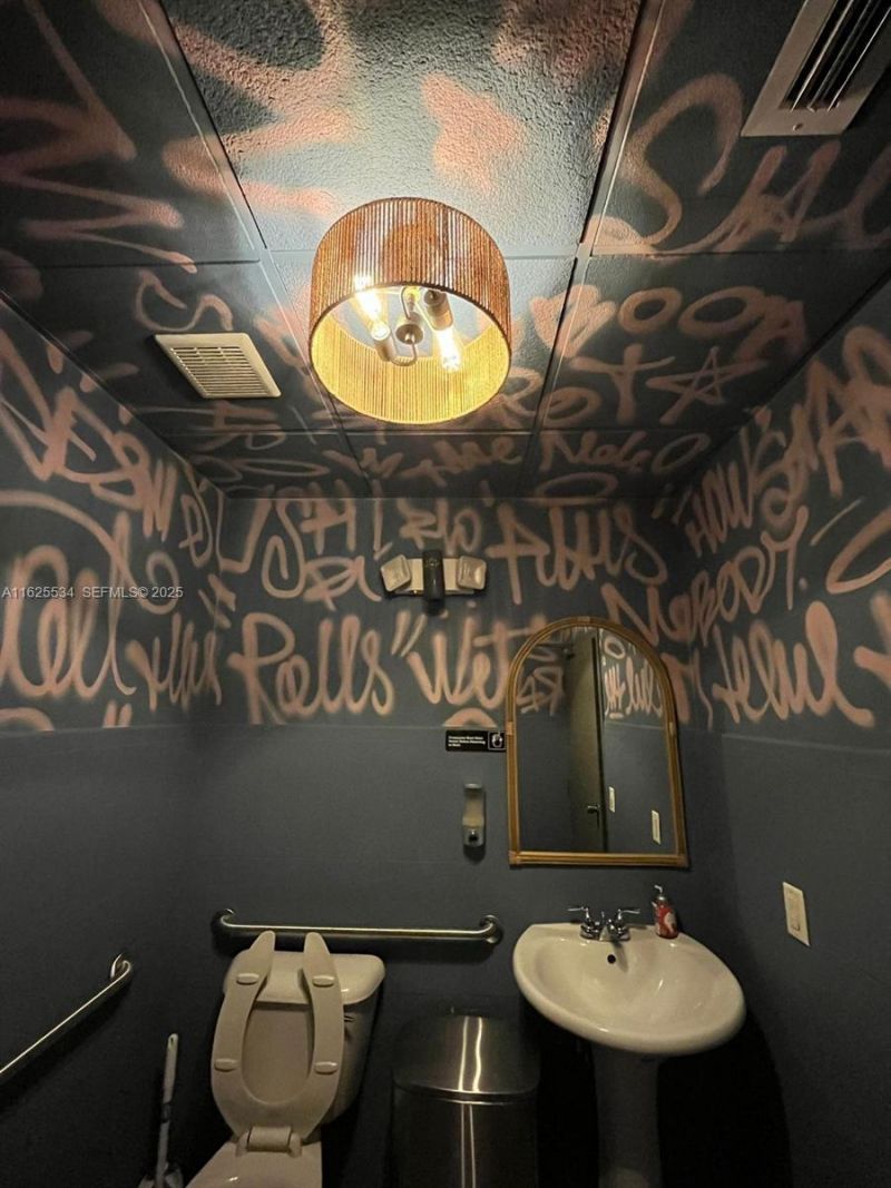 21316 Saint Andrews Blvd ( Restaurant For Sale ), Boca Raton, FL 33432 Photo