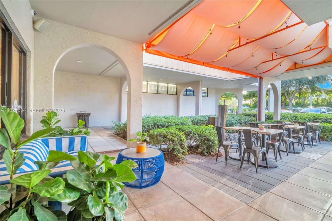 21316 Saint Andrews Blvd ( Restaurant For Sale ), Boca Raton, FL 33432 Photo
