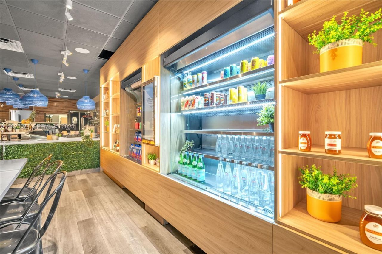 21316 Saint Andrews Blvd ( Restaurant For Sale ), Boca Raton, FL 33432 Photo