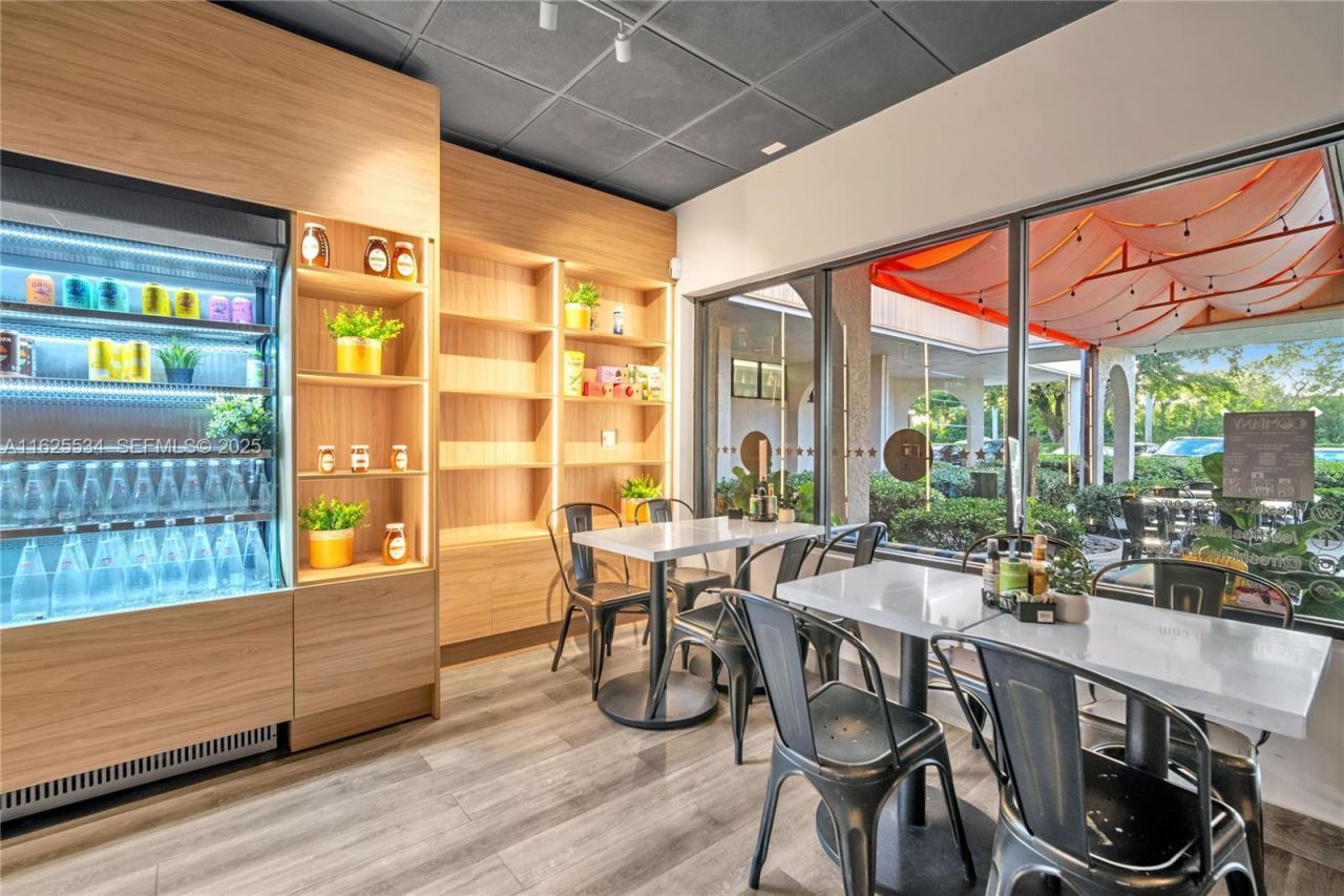 21316 Saint Andrews Blvd ( Restaurant For Sale ), Boca Raton, FL 33432 Photo