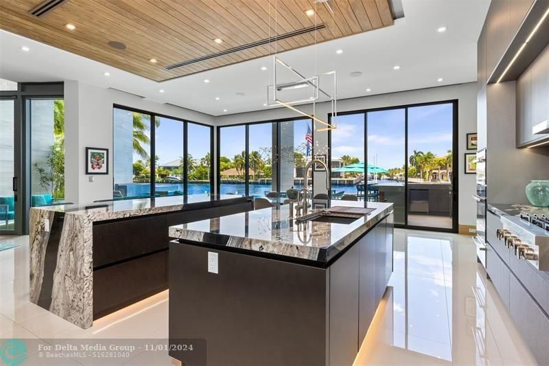 34 Minnetonka Rd, Sea Ranch Lakes, FL 33308 Photo