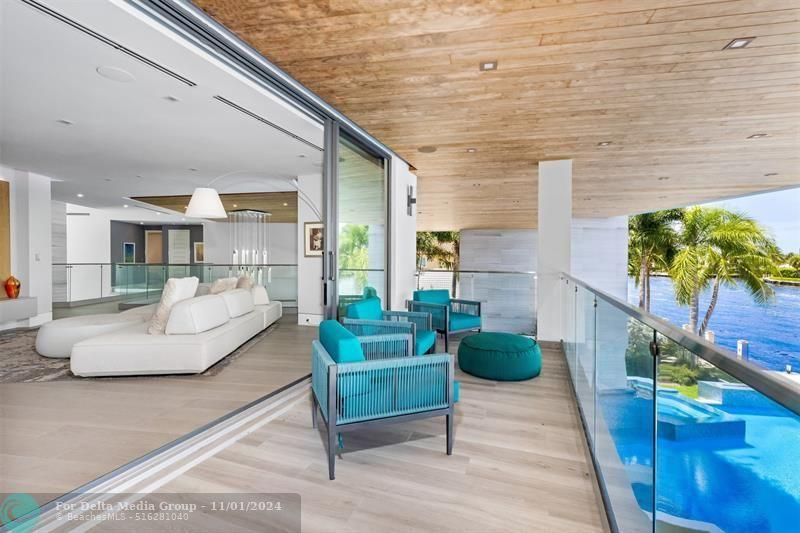 34 Minnetonka Rd, Sea Ranch Lakes, FL 33308 Photo