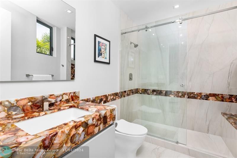 34 Minnetonka Rd, Sea Ranch Lakes, FL 33308 Photo