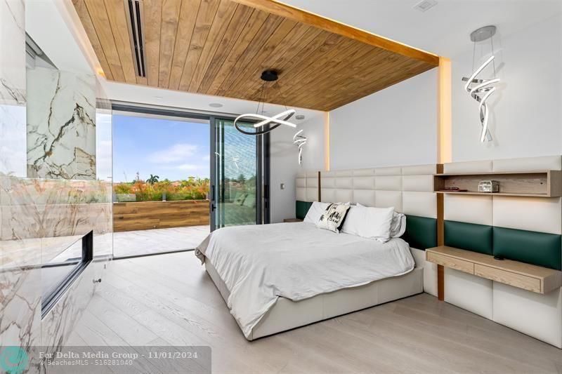 34 Minnetonka Rd, Sea Ranch Lakes, FL 33308 Photo