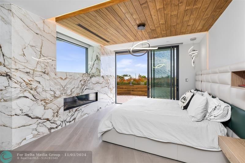 34 Minnetonka Rd, Sea Ranch Lakes, FL 33308 Photo