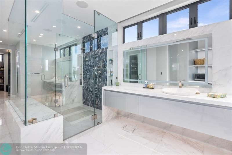 34 Minnetonka Rd, Sea Ranch Lakes, FL 33308 Photo