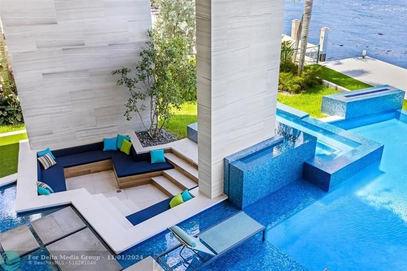 34 Minnetonka Rd, Sea Ranch Lakes, FL 33308 Photo