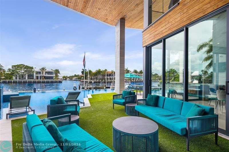 34 Minnetonka Rd, Sea Ranch Lakes, FL 33308 Photo