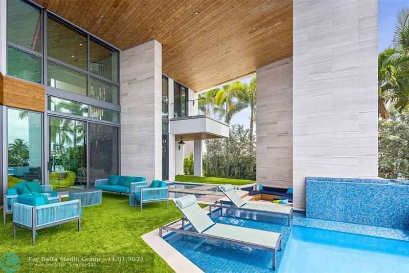 34 Minnetonka Rd, Sea Ranch Lakes, FL 33308 Photo